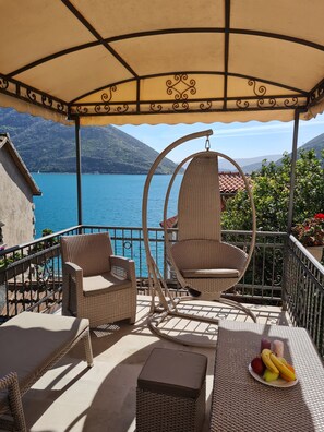 Luxury Apartment, Sea View | Terrace/patio - Step to Kotor Bay Perast (Perast)