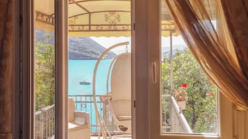 Luxury Apartment, Sea View | Terrace/patio
