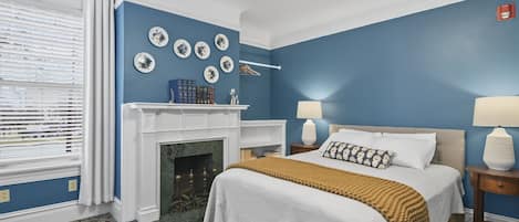 1 bedroom, desk, free WiFi, bed sheets