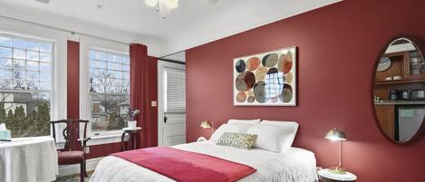 1 室のベッドルーム、デスク、アイロン / アイロン台、WiFi (無料)