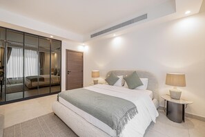 6 Schlafzimmer, Bügeleisen/Bügelbrett, Reisekinderbett, WLAN