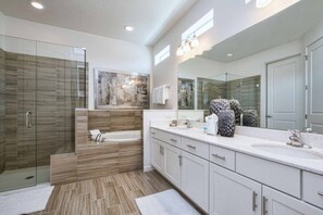 Ferienhaus, 6 Schlafzimmer | Badezimmer