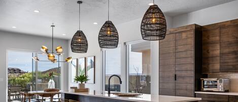 Cocina privada | Frigorífico, horno, cafetera o tetera y tostadora