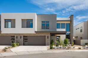House, Multiple Bedrooms | Exterior