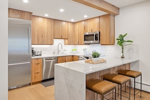 Private kitchen - Riverside A03 2 Bedroom Condo by RedAwning (Telluride)