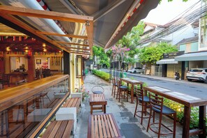 Outdoor dining - Deluxe Double - Thuy Duong 3 Boutique Hotel & Spa (HOI AN)