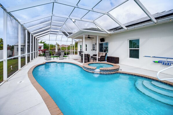 Casa (3 Bedrooms) | Vista frontal de la propiedad