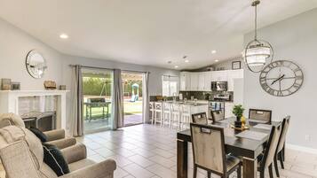 獨棟房屋 (4 Bedrooms) | 住宿內部