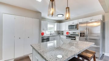 Rumah (3 Bedrooms) | Interior