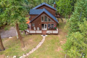 Interior - Woodland Park Chalet w/ Deck, Grill & Mtn Views! (Woodland Park)