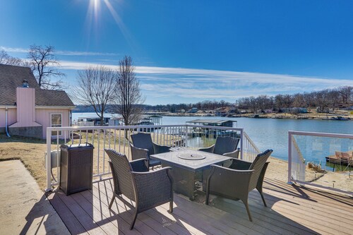 Private Dock: Lakefront Sunrise Beach Home