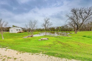 Interior - Fishing Pond Access: Pet-friendly Lorena Studio (Lorena)