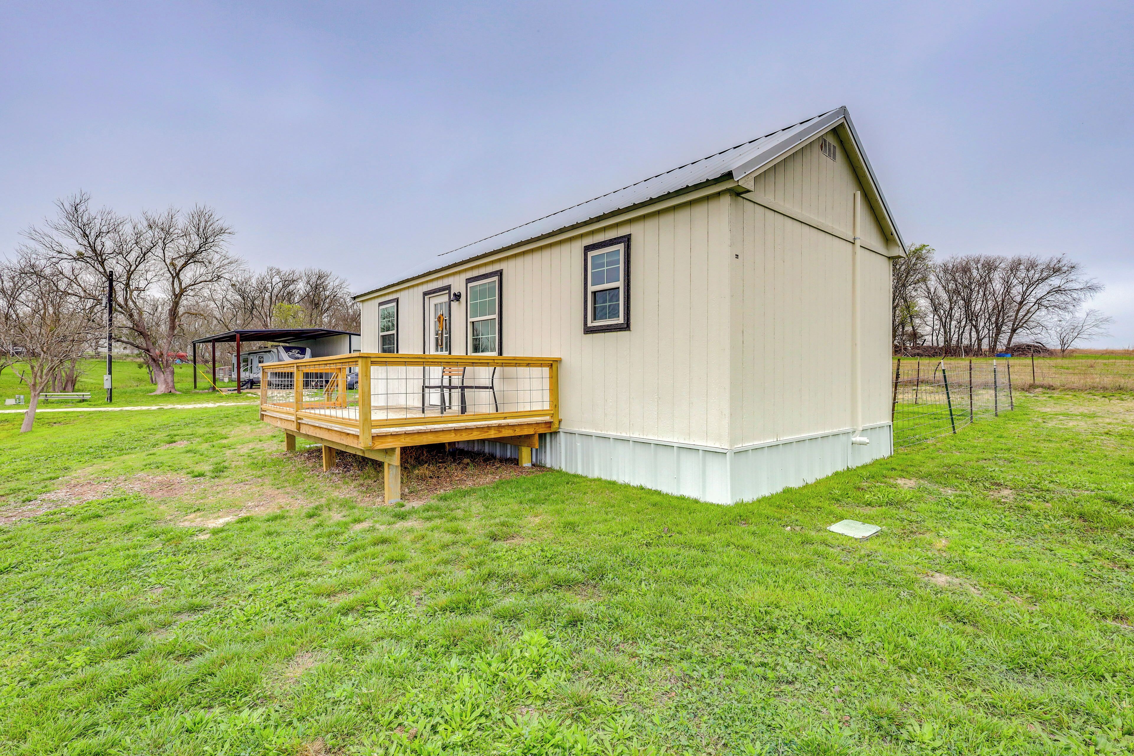 Apartment (0 Bedroom) | Interior