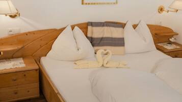 2 Schlafzimmer, Zimmersafe, Reisekinderbett, WLAN