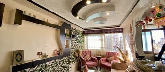 Cozy Flat near downtown Almorsi