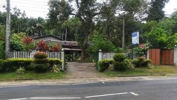 Bagian depan properti