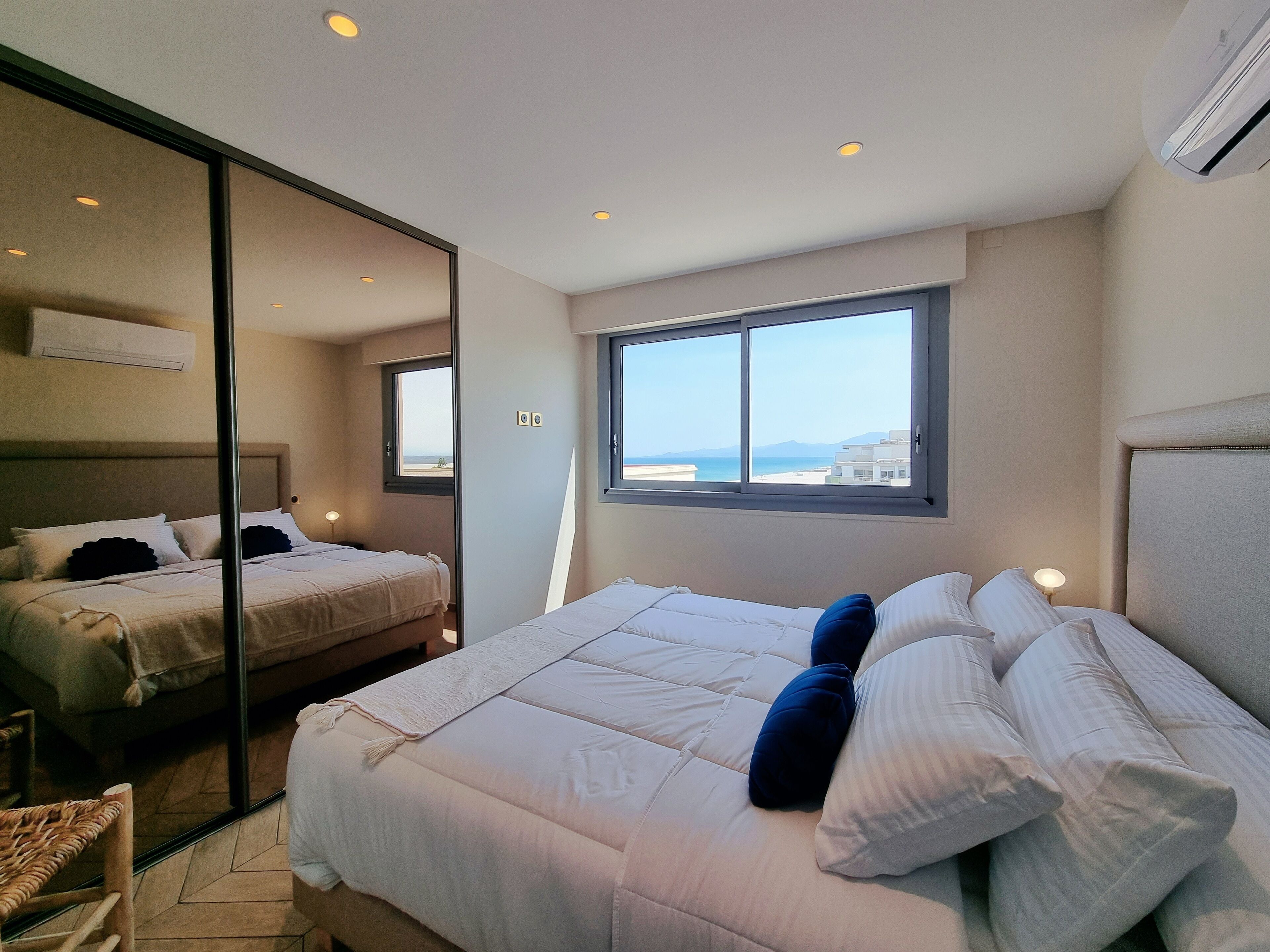 3 chambres, fer et planche à repasser, lit parapluie, Wi-Fi gratuit