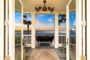 Property grounds - Holiday Stays Available! Gulf Views! Beach Access! Community Pools! Bikes! (Panama City Beach)