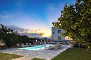 Exterior - Villa Aris: A Serene Experience, 3BRs, Pool & Bbq (Rethymno)