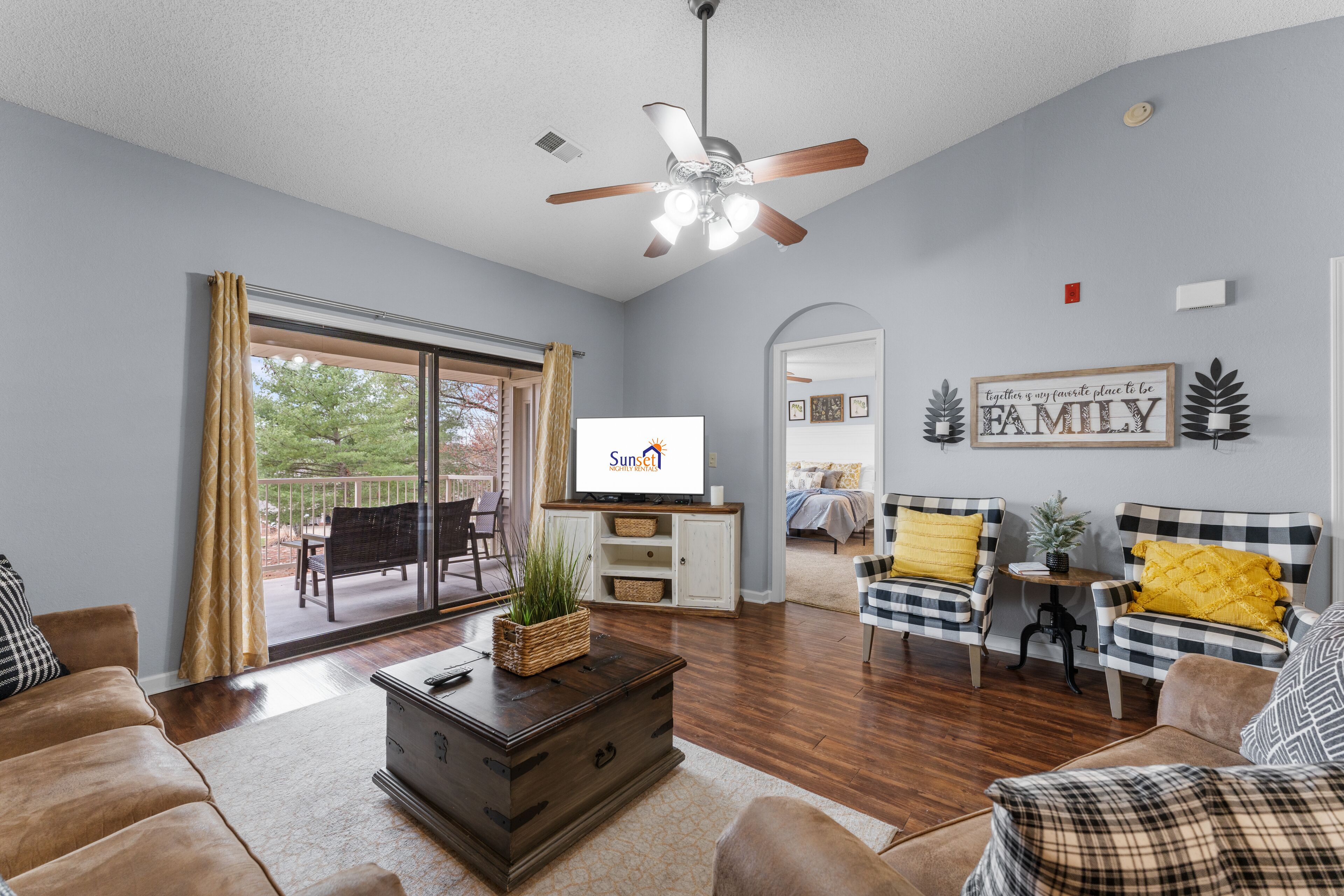 2 Bedroom Condo in the Heart of Branson!!