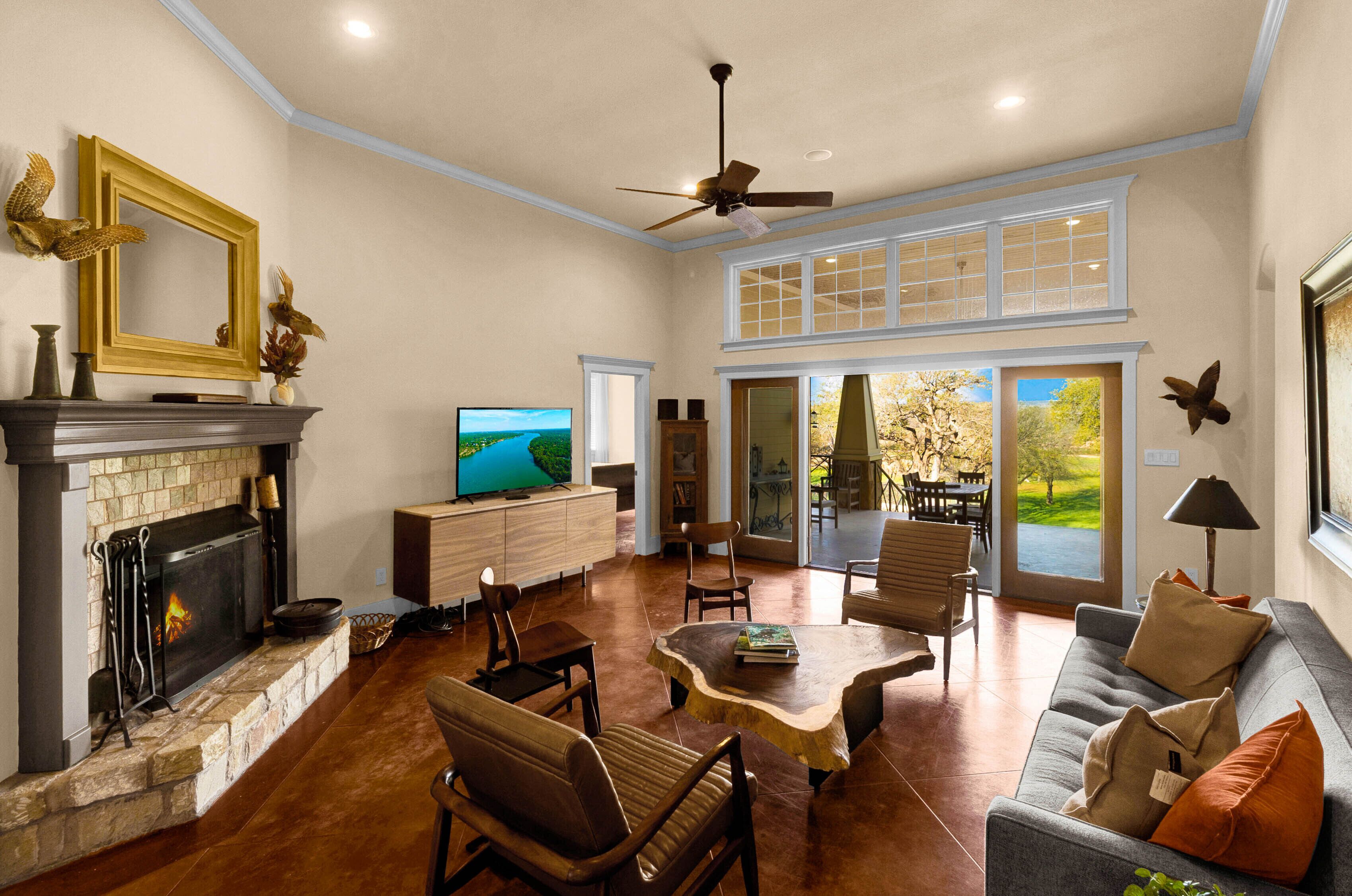 Great Rates In Sept! Perfect For Group/Family! Great Views