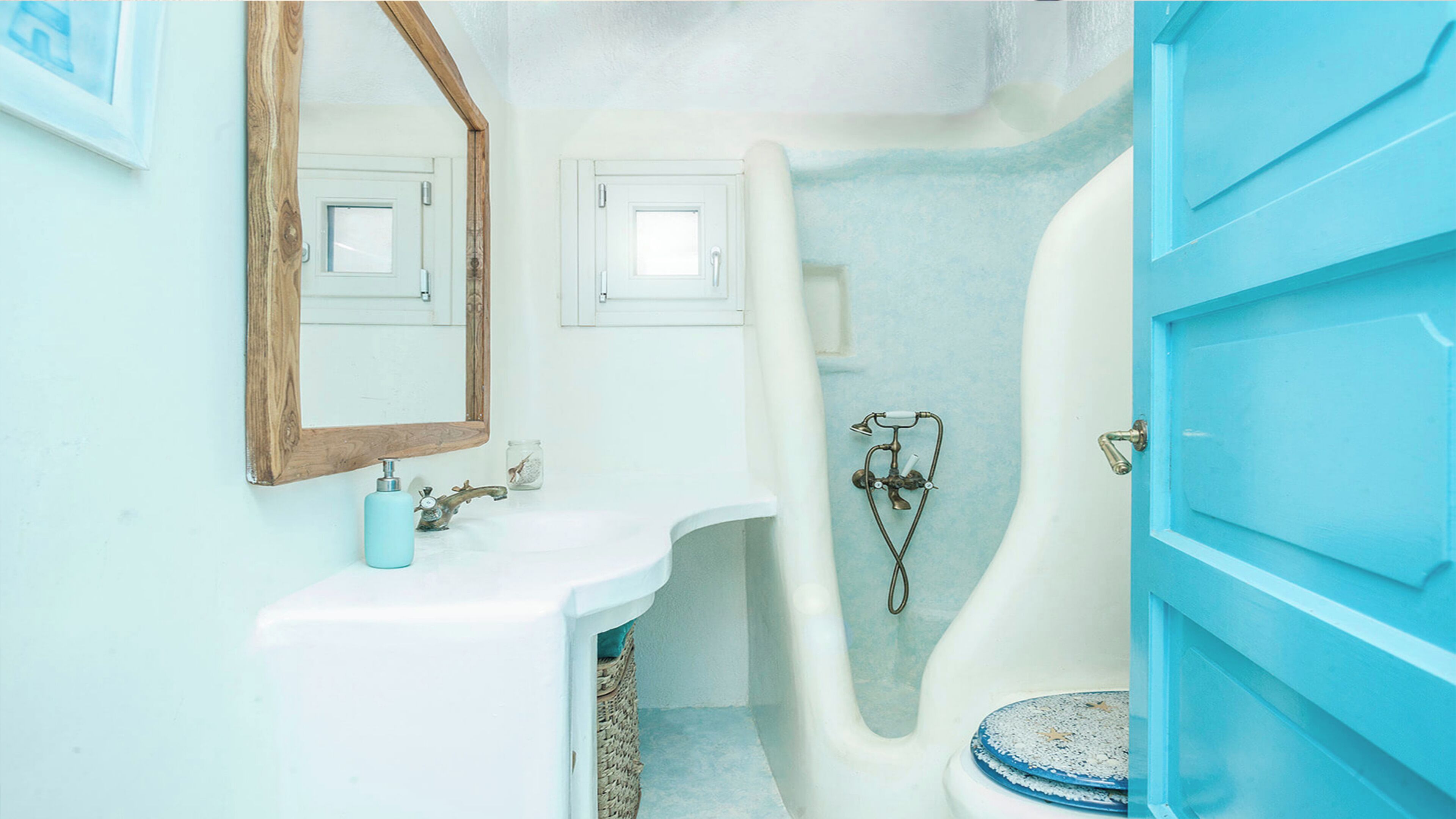 Duplex premium | Banheiro | Produtos de toalete grátis, chinelos