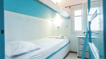 Premium Duplex | 2 bedrooms, soundproofing, iron/ironing board, free WiFi