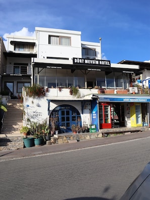 Street view - DÖRTMEVSİM PANSİYON (Bodrum)