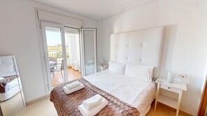 2 Schlafzimmer, Bügeleisen/Bügelbrett, kostenloses WLAN, Bettwäsche