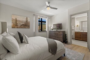 2 habitaciones, tabla de planchar con plancha y wifi gratis 