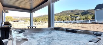 Welcome to your perfect getaway in Parowan, Utah! Nestled at the base of Brian H