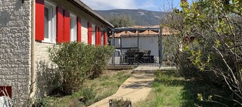 La Maison des Lavandes en Drôme Provençale Parmi les Lavandes et les Vignes