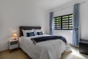 2 bedrooms, free WiFi, bed sheets - LEO166-4 (São Paulo)