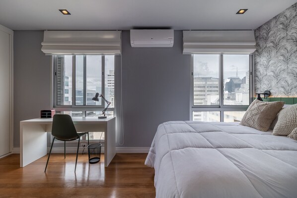 2 bedrooms, iron/ironing board, free WiFi, bed sheets - Complete 2 bedroom apartment (São Paulo)