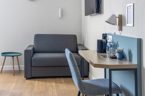 Chambre Supérieure, 1 grand lit et 1 canapé-lit | Équipements de la chambre