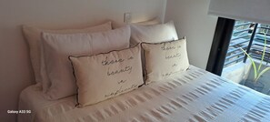 Wi-Fi gratuit, draps fournis