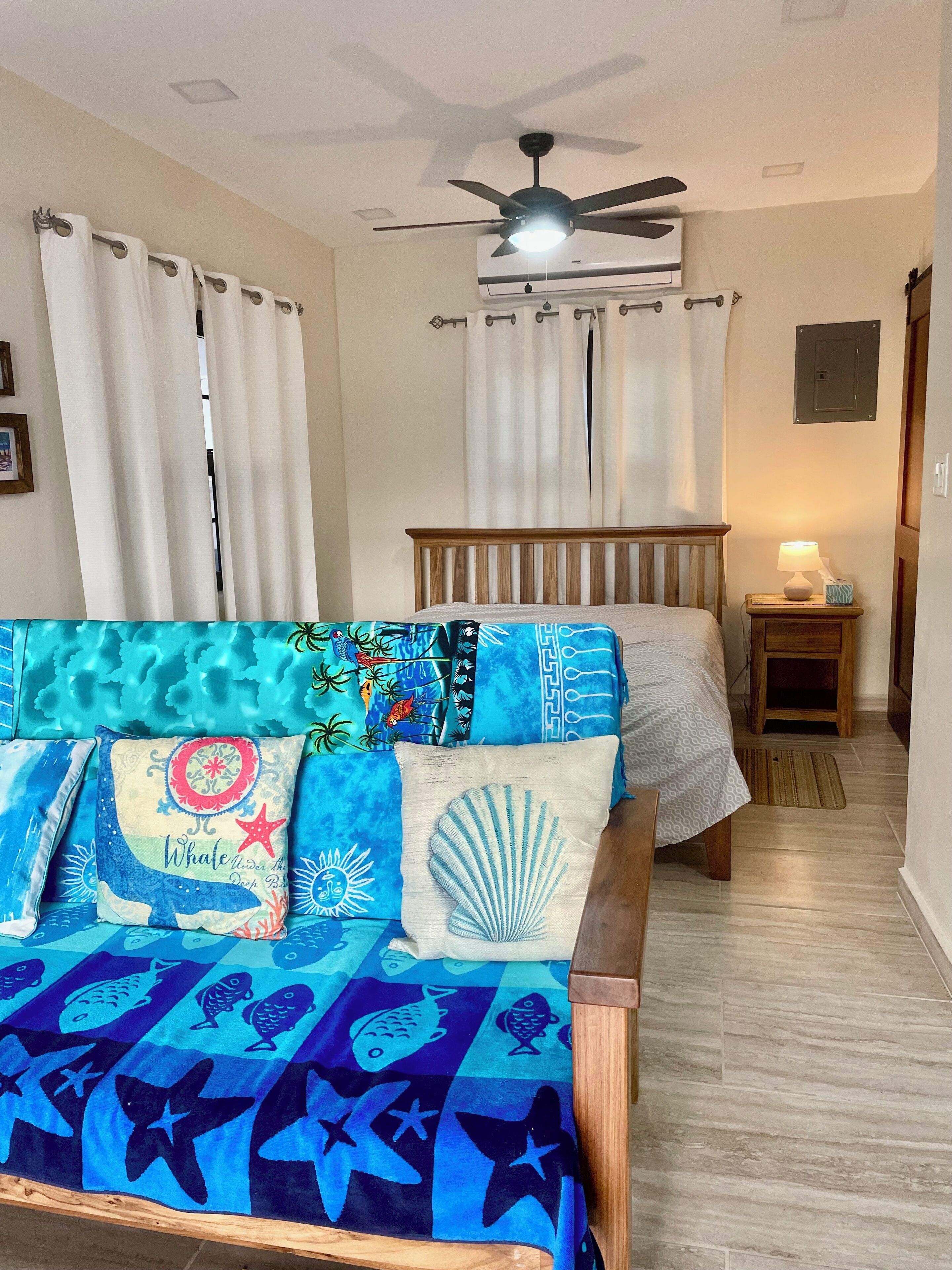 1 habitación y caja de seguridad en la habitación 