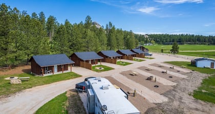 Gold Valley Camp Cabin 5 | 1 Bed, 1 Bath