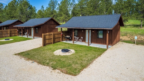 Gold Valley Camp Cabin 5 | 1 Bed, 1 Bath