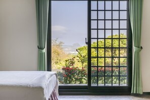 Quadruple Room, Garden View | Balcony view - Kenting Kavana Cottage (Hengchun)