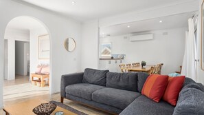 Smart TV - Tussock Sands - Point Lonsdale (Point Lonsdale)