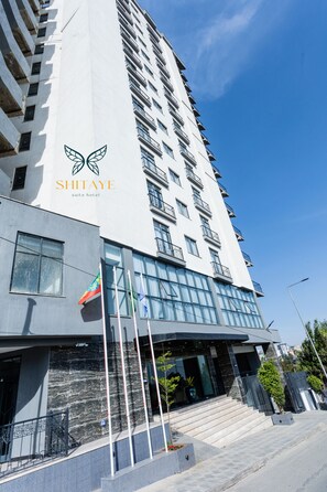 Property entrance - Shitaye Suite Hotel (Addis Ababa)