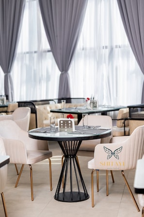 Restaurant - Shitaye Suite Hotel (Addis Ababa)