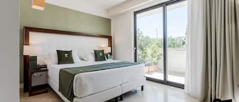 Quarto conforto | 1 quarto, frigobar, cofres nos quartos, escrivaninha