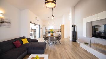 House | 3 bedrooms