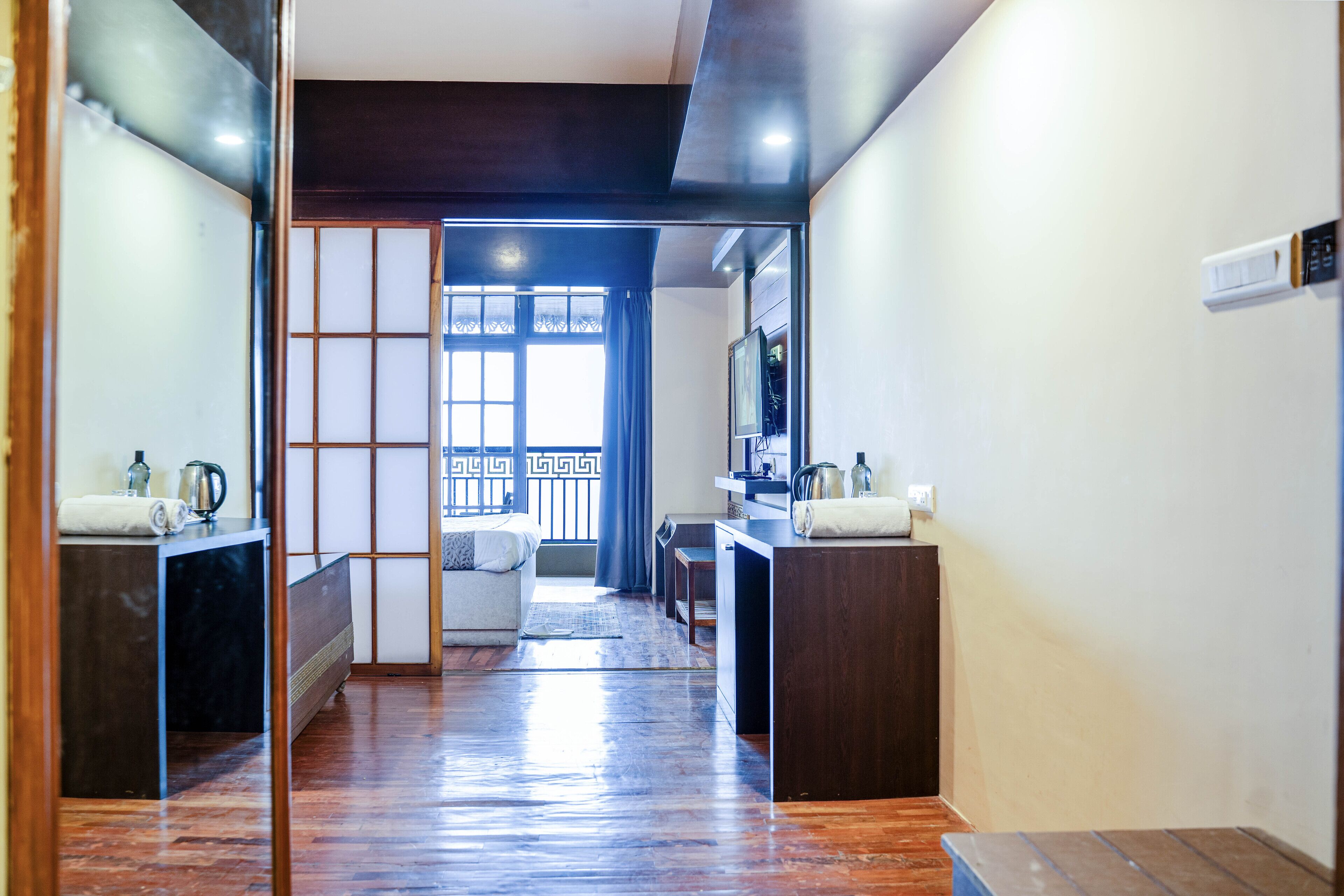 Suite | 1 bedroom, Egyptian cotton sheets, premium bedding, down duvets