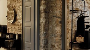 Signature Stone Suite