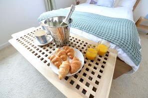 1 soverom, strykejern/-brett, wi-fi og sengetøy