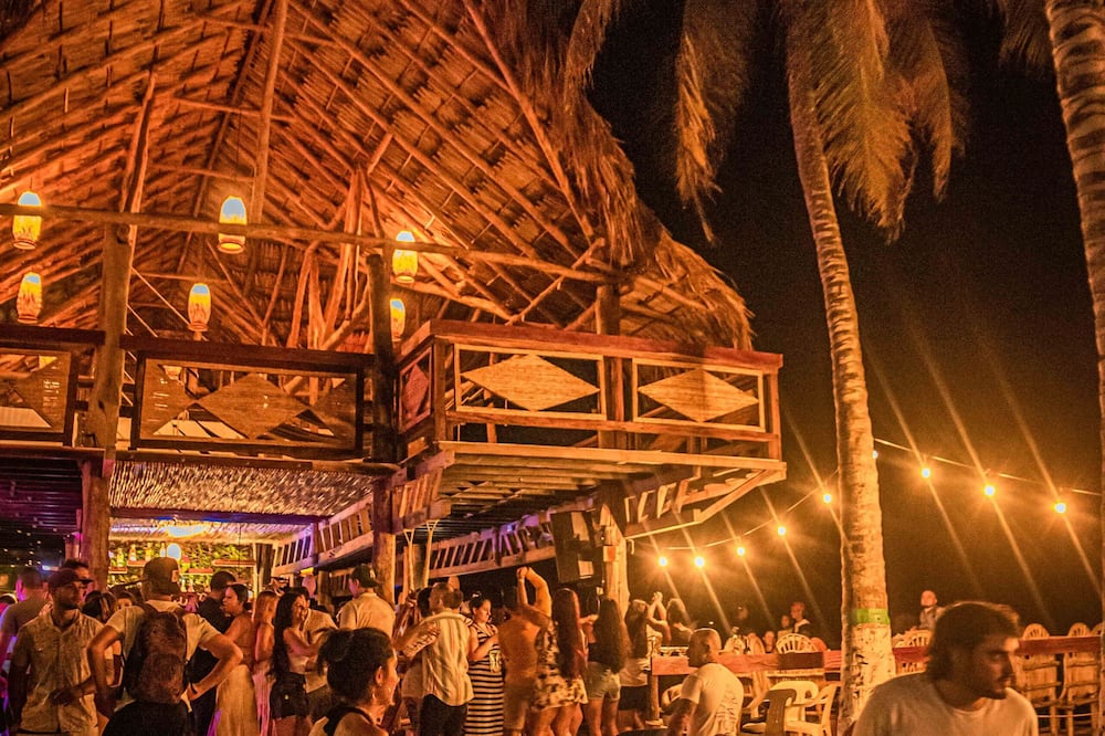 La Playita Hotel