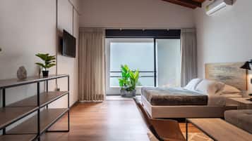 1 chambre, coffres-forts dans les chambres, fer et planche Ă repasser